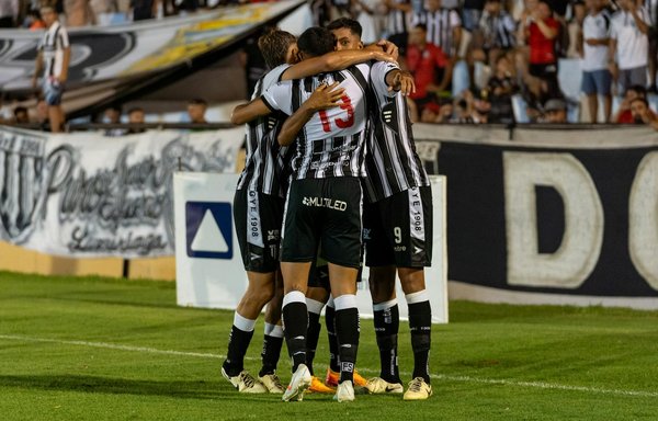 Top Strategies for Mastering Nutrition and Hydration on the Road for Away Games